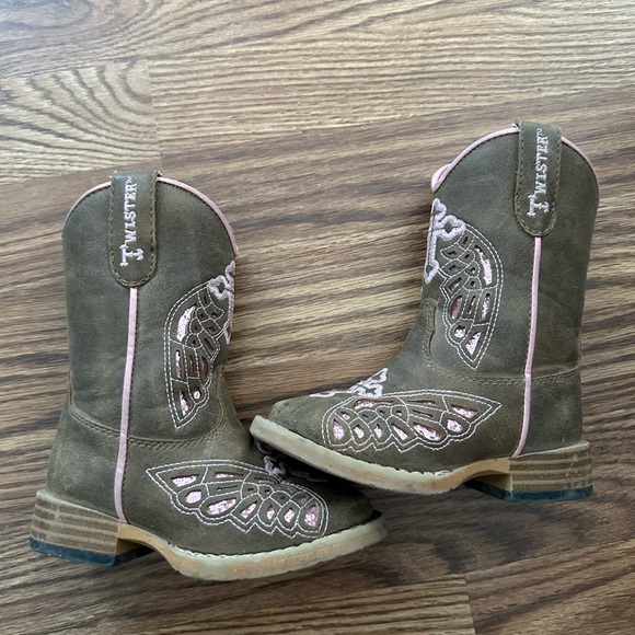 Size 6 toddler twister boots - Picture 4 of 5